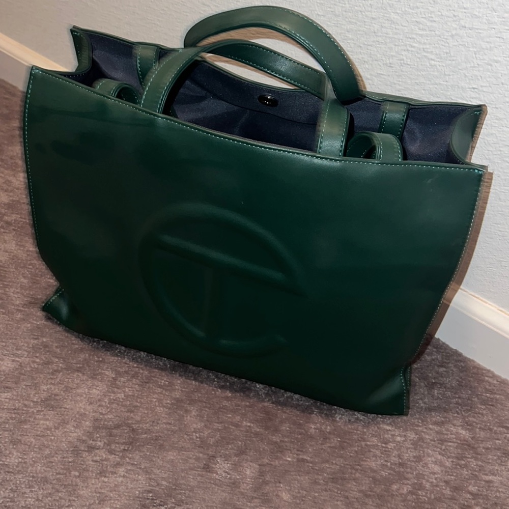 Telfar Medium Dark Olive